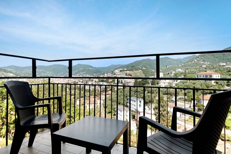 Apartment 'Condominio Sereno' with Sea View, Balcony & Wi-Fi — photo 2