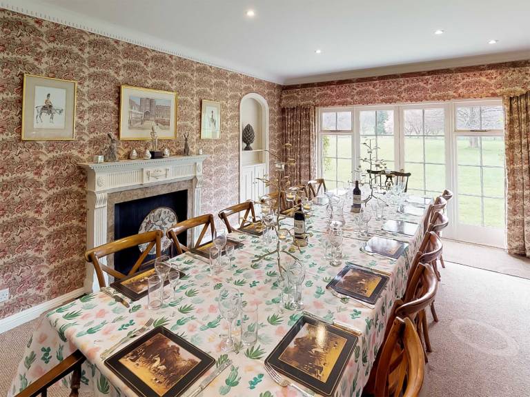 Family-friendly pleasant cottage with yard & BBQ | River view | Dogs allowed — photo 4