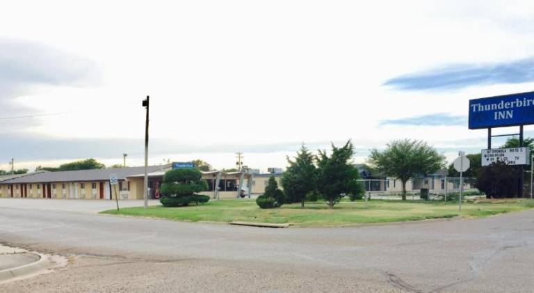 Thunderbird Inn — photo 2