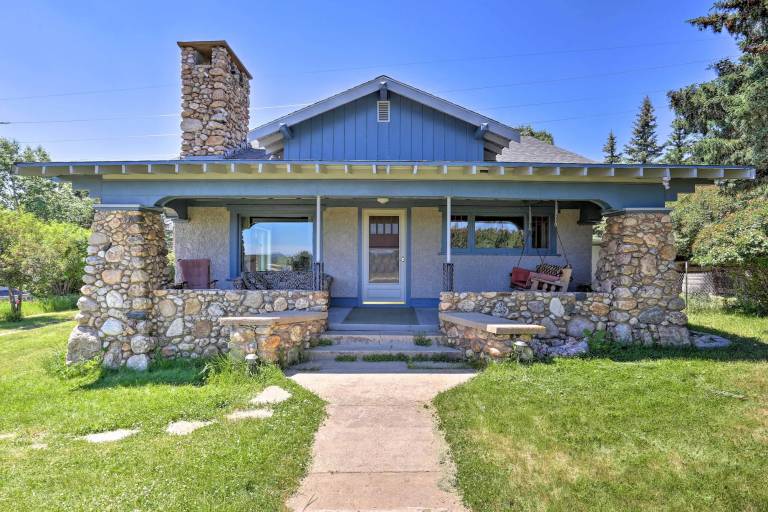 House  Custer