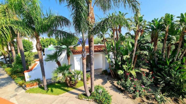 Bed & Breakfast Lacco Ameno