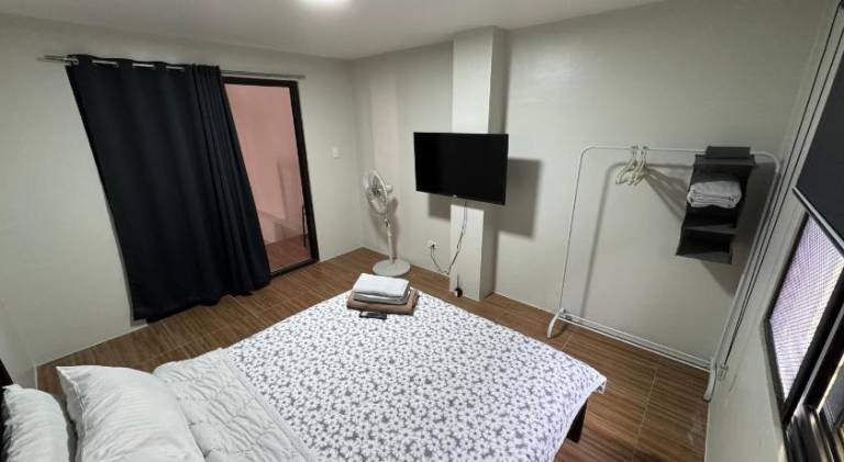 The Skynest Baguio - 6 bedrooms, 3 CRs and a HUGE Balcony — photo 2