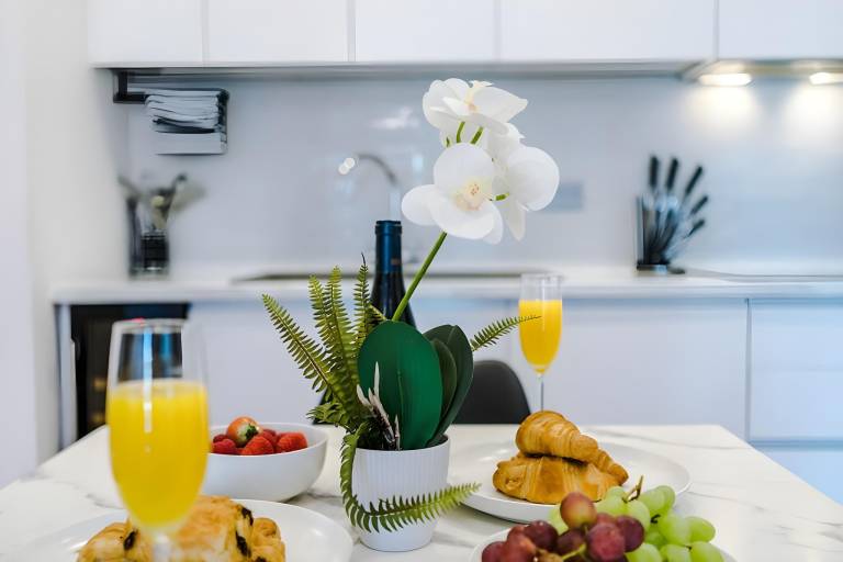 Fully equipped rental apartment | Suitable for remote work | Pets are welcome — photo 5