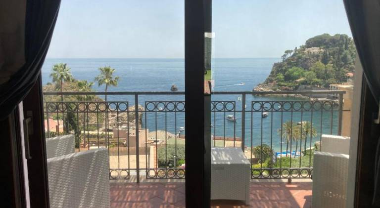 House | Close to the beach | Pets allowed — photo 2