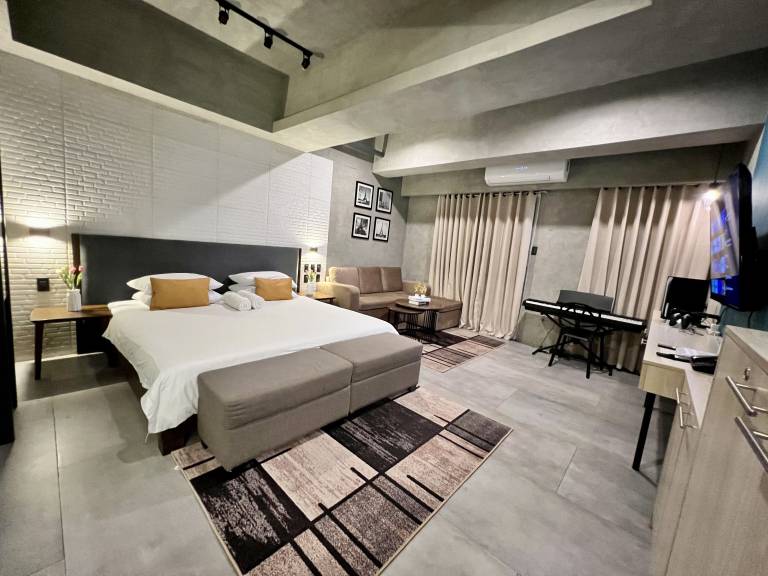 Condo Quezon City