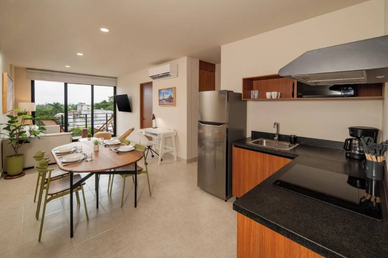 EVERGLADES SUITES — photo 4
