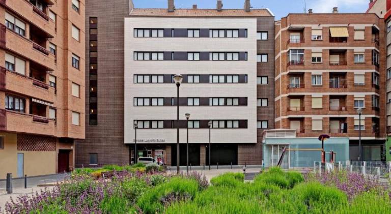 Sercotel Logrono Suites — photo 4