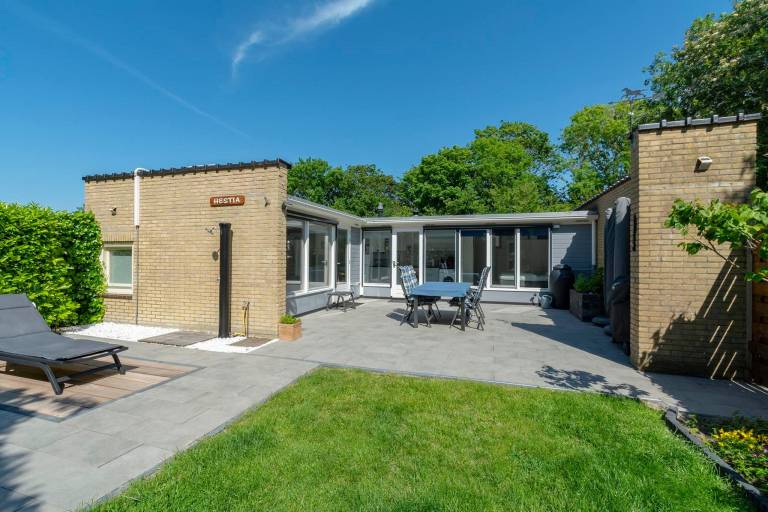 Bungalow  Sint Maartensvlotbrug