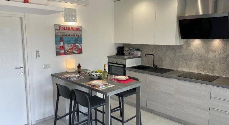 Apartment with 2 rooms for 5 persons — photo 5