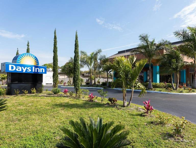Days Inn by Wyndham Sarasota Bay in Sarasota, FL