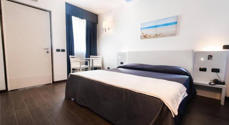 Hotel Mediterraneo — photo 2