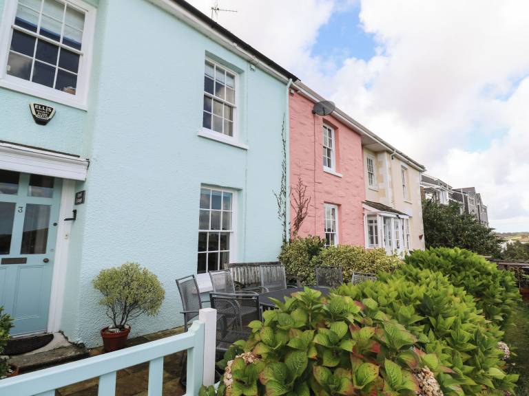 Cottage  Mylor Bridge