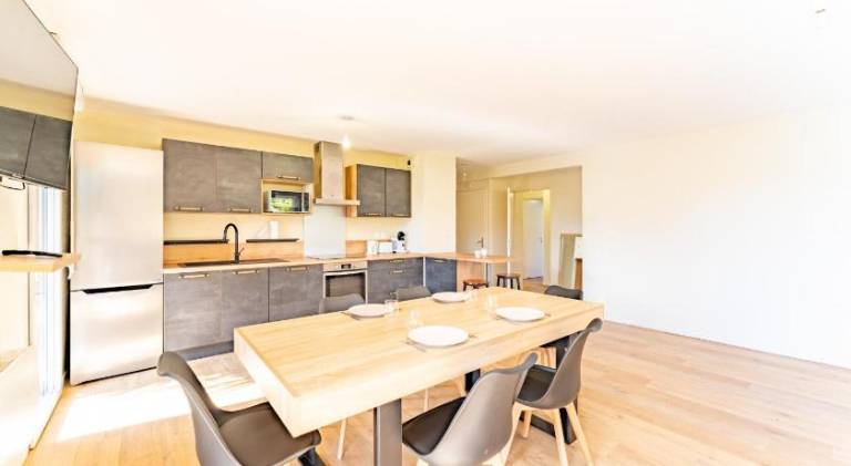 Apartment with terrace | Good for workation — photo 3
