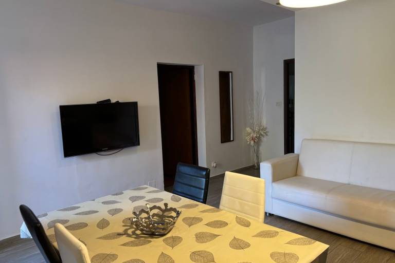 Two bedroom apartment near beach Novigrad (A-24877-a) — photo 2