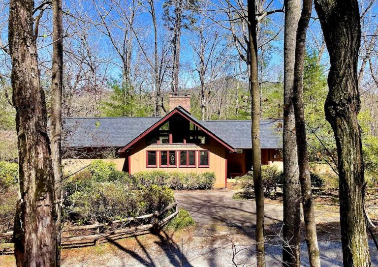 Cabin  Clayton