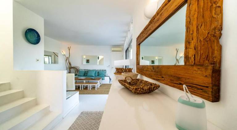 Charming villa with pool | Pets allowed — photo 4