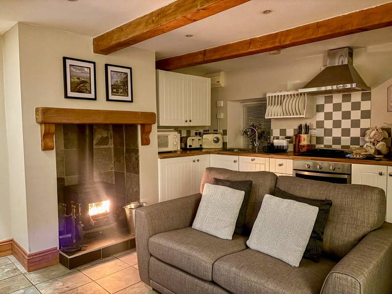 Fully equipped wonderful cottage with yard | Pet-friendly — photo 4