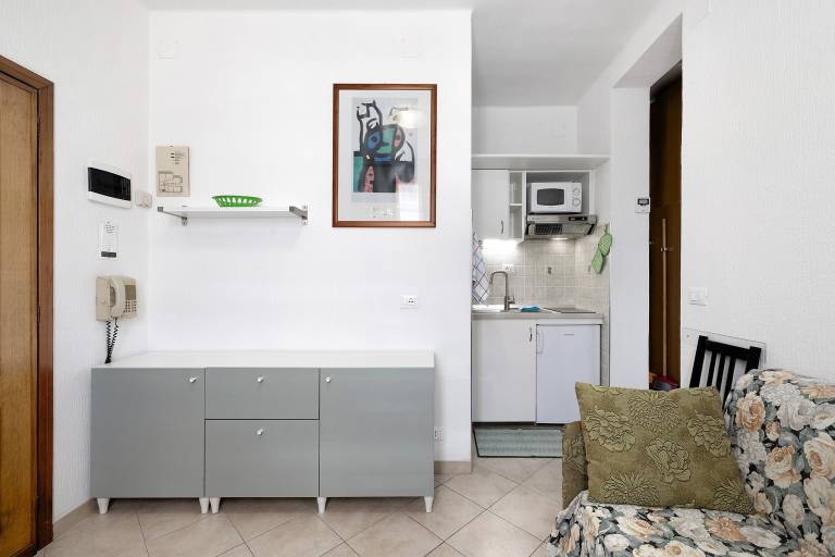 Holiday Apartment "Numero 10" with Sea View, Balcony & Wi-Fi — photo 4