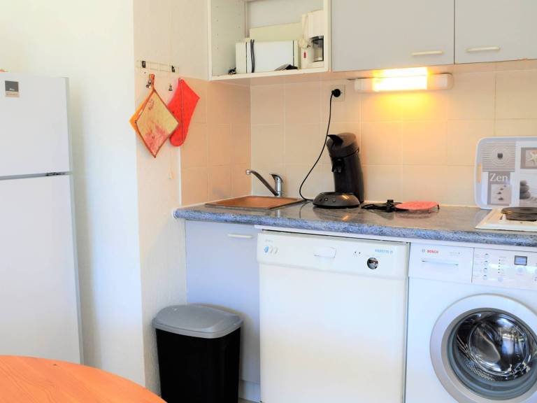 Apartment with 1 room for 4 persons — photo 5