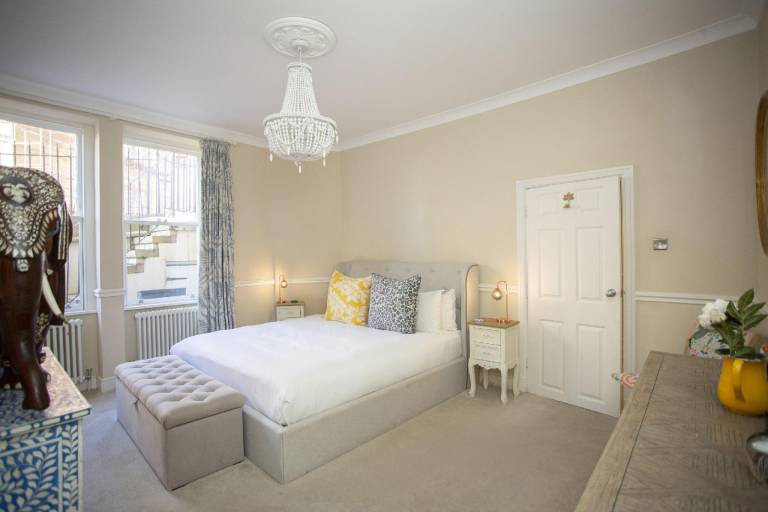 Rental apartment | Close to Roman Baths | Perfect for remote work | Dogs allowed — photo 2