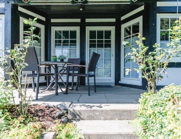 Vacation home with garden, patio & grill | Mountain view — photo 4