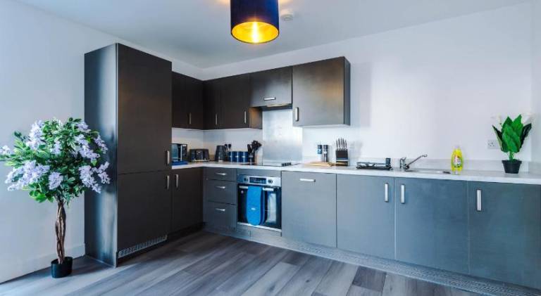 Luxury 5 Bed Manchester City Centre Apartment — photo 3