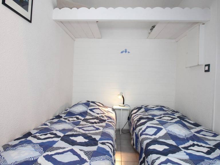 Cozy T1 Apartment with Garage - Quiet Area, South-Facing Loggia, Fully Equipped - Balaruc-les-Bains — photo 5