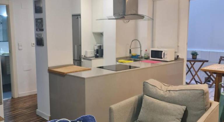 Rental apartment with 3 rooms for 5 persons — photo 2