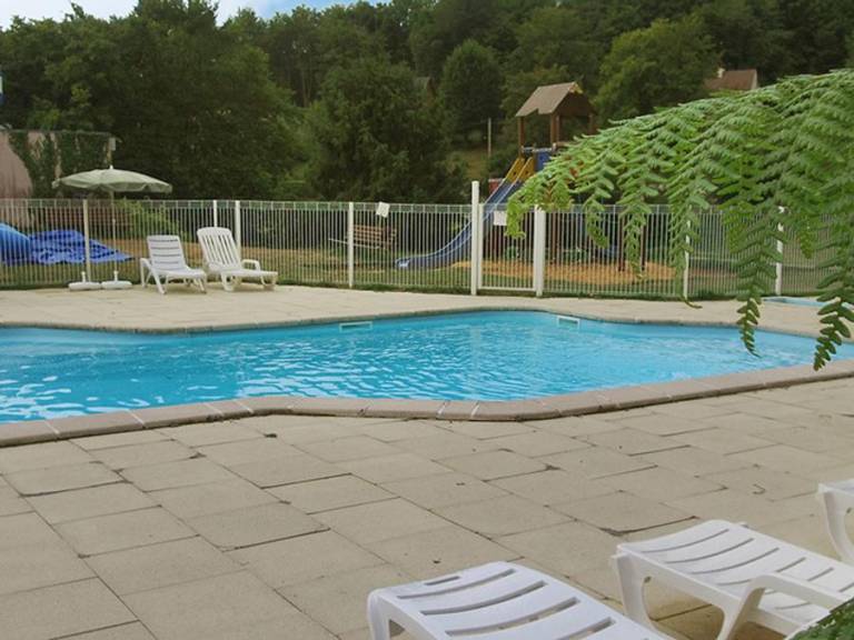 Vacation home with patio & heated pool — photo 2