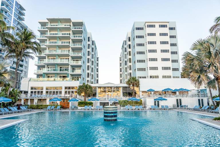 Sherry Frontenac Oceanfront Hotel in Miami Beach, FL