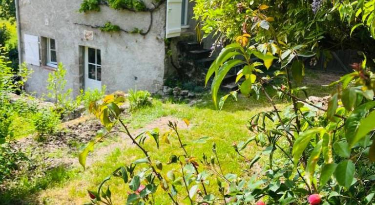 House with garden & terrace in Cholet