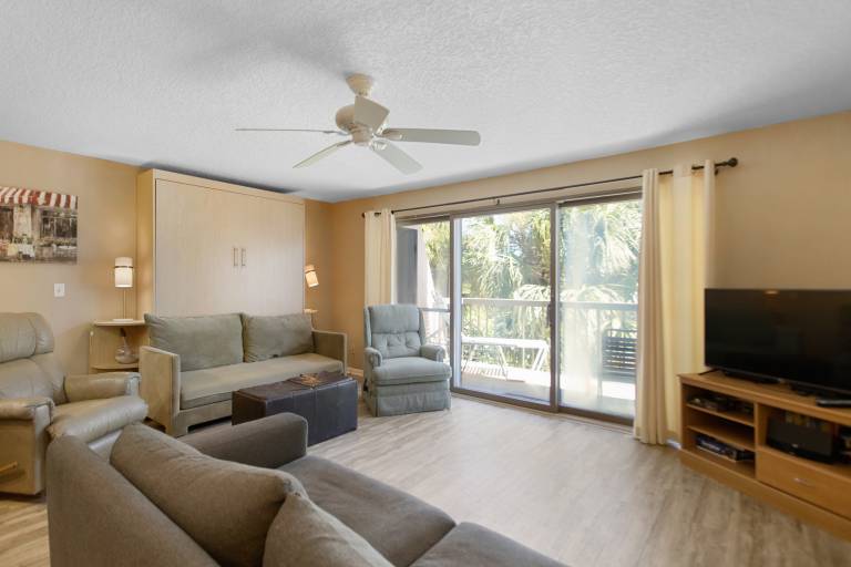 Condo Treasure Island