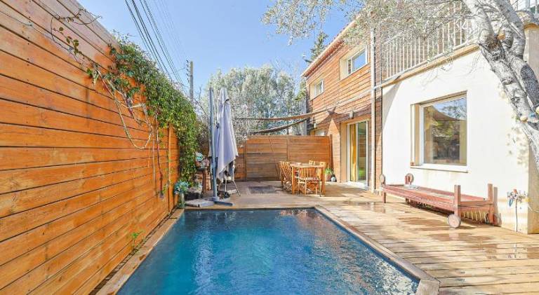 Charming villa with pool & hot tub | Pet-friendly — photo 3