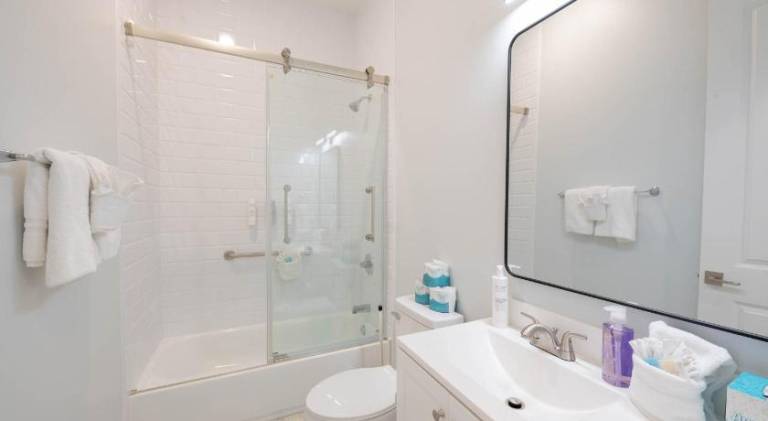 Fully equipped charming apartment with private pool & barbecue | Beach nearby | Pets are welcome — photo 3
