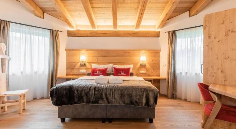 Ample chalet with yard, terrace & sauna | Good for workation | Pets are welcome — photo 2