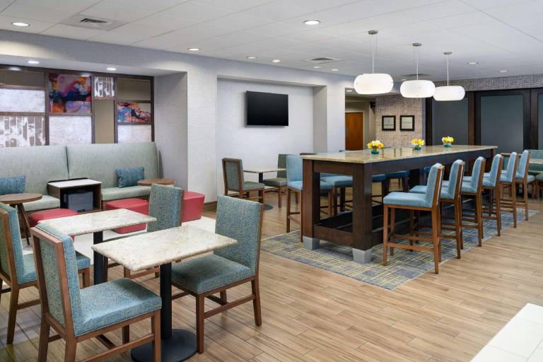 Hampton Inn Plant City — photo 5