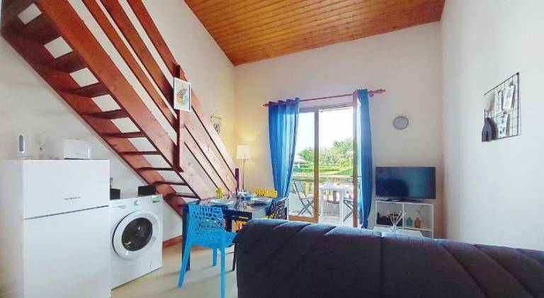 Apartment with pool | Pet-friendly — photo 2