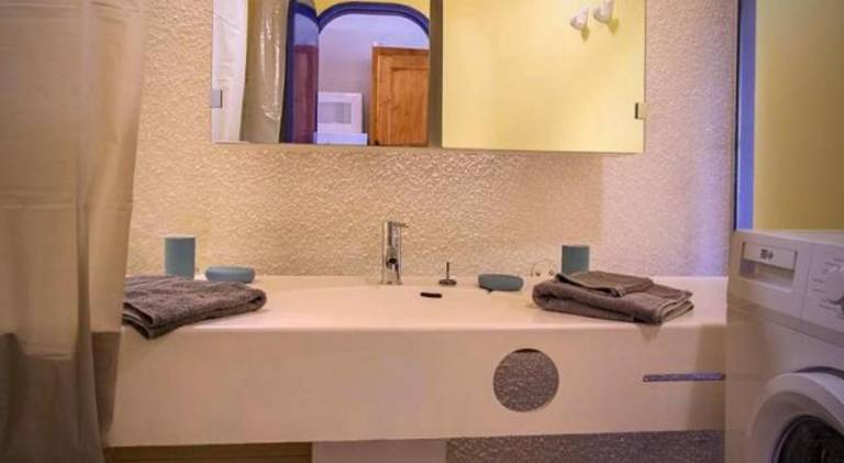Charming holiday apartment | Next to the ski | Pets are welcome — photo 2