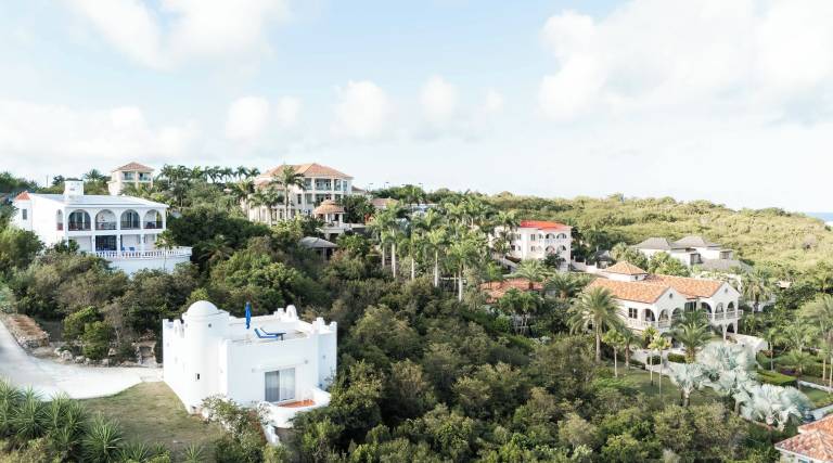 Villa Long Bay Village