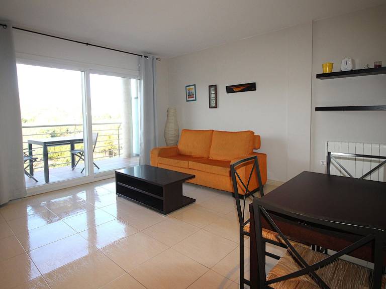 Holiday apartment with 2 rooms for 5 persons — photo 4