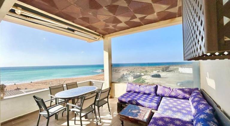 Apartment with patio | Beach nearby | Dogs allowed — photo 3