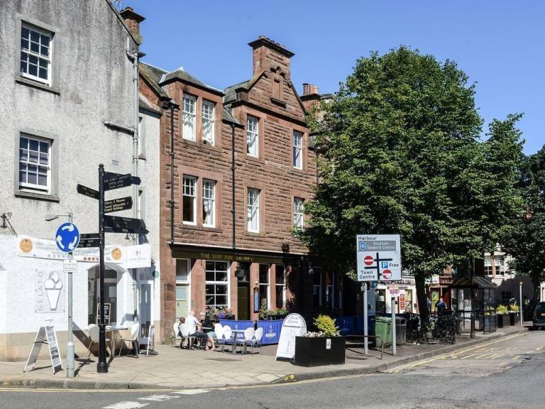 Apartment  North Berwick