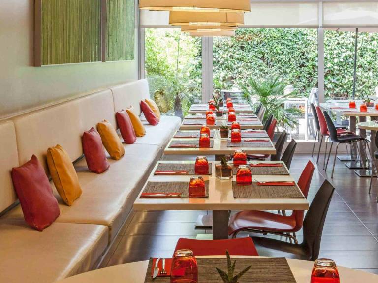 Ibis Barcelona Cornella — photo 3