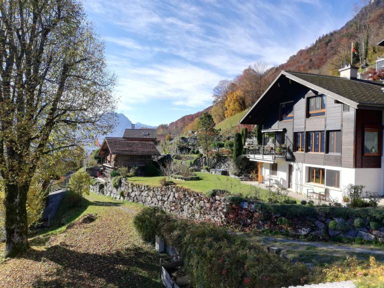 Ferienwohnung mit Hund in Niederried bei Interlaken, Schweiz für max. 3 Personen Ferienwohnung mit Hund in Niederried bei Interlaken, Schweiz für max. 3 Personen