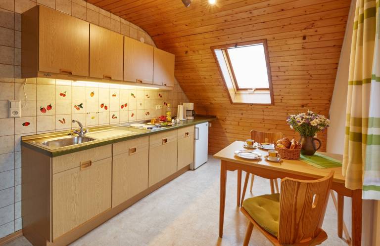 Child-friendly apartment with grill, fast internet & garden | Garden view | Suitable for remote work | Dogs allowed — photo 3