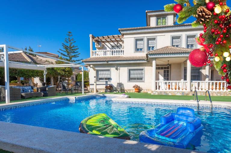 Ferienhaus in Mutxamel für max. 12 Personen