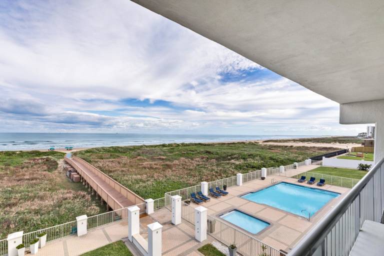 Family-oriented condo with private pool | Close to the beach | Dogs allowed — photo 5