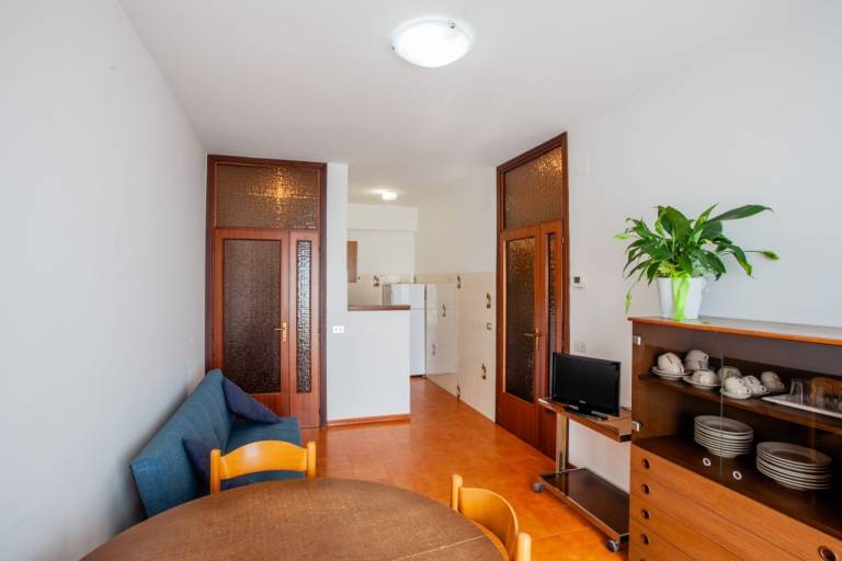 Family-oriented wonderful holiday apartment with yard & barbeque | Garden view | Close to the beach | Dogs allowed — photo 5