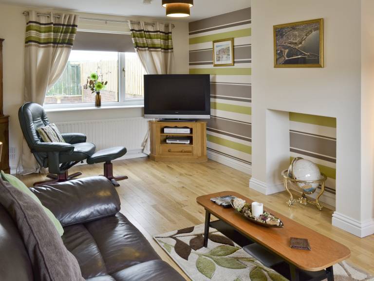 Family-oriented nice cottage with BBQ & garden | Pet-friendly — photo 2