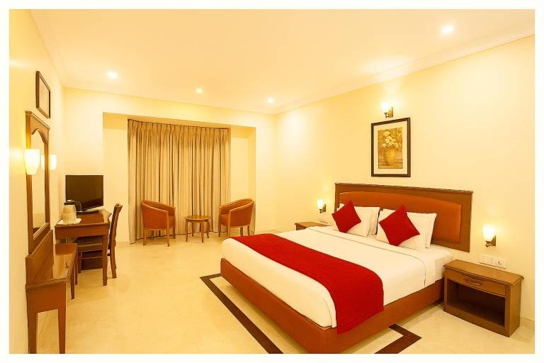 Goroomgo New Ashiyana Palace Near Railway Station Varanasi — photo 2